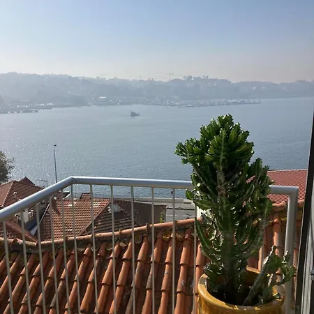180º Panoramic Sea View